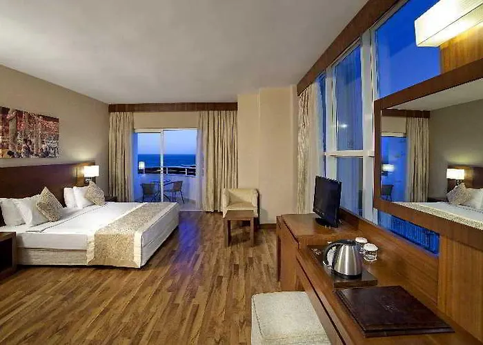 Hotel Roma & (adults Only) 5*