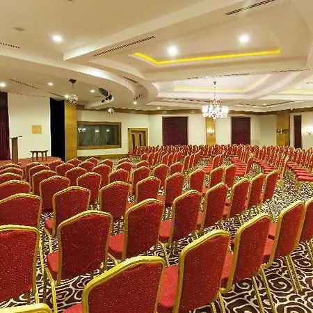 מלון Roma & (adults Only) 5*