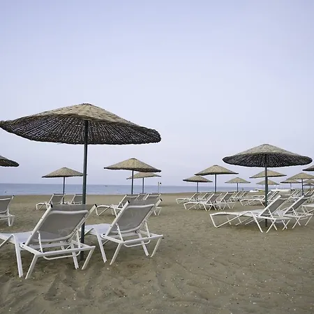 מלון Roma & (adults Only) 5*