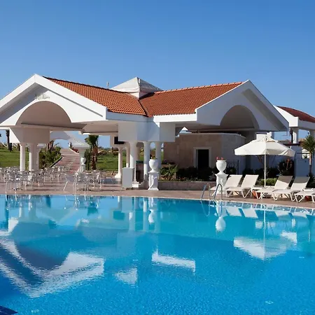 מלון Roma & (adults Only) 5*