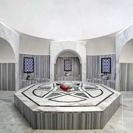 Hotel Roma & (adults Only)