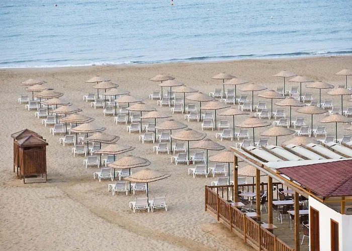 Готель Roma & (adults Only)