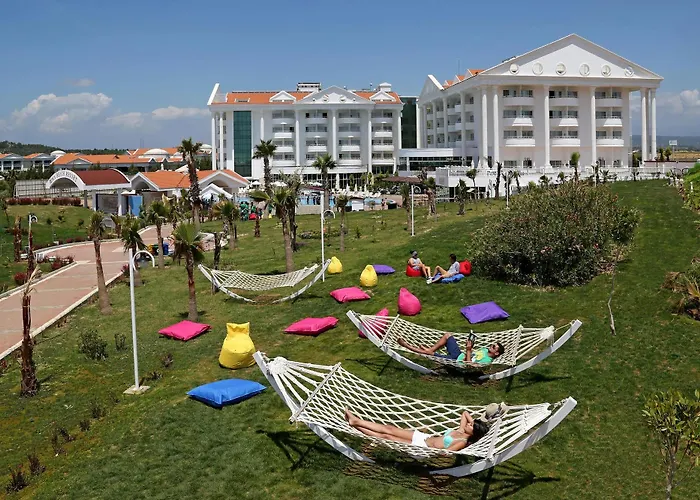 Готель Roma & (adults Only)