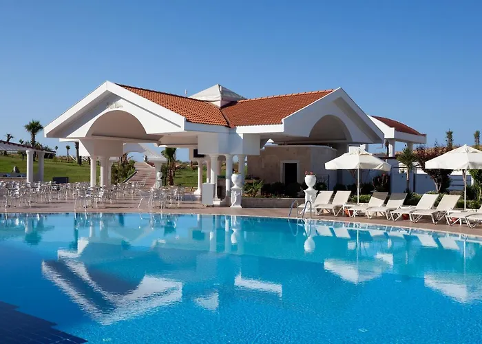 Готель Roma & (adults Only) 5*