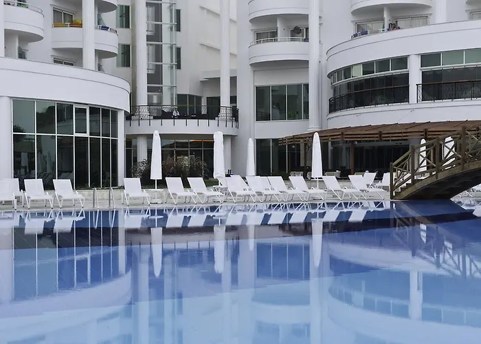 Hotel Roma & (adults Only)