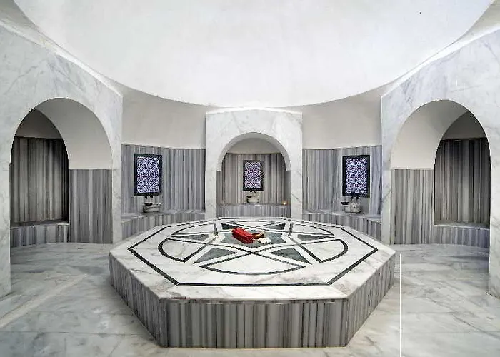 Hotel Roma & (adults Only)