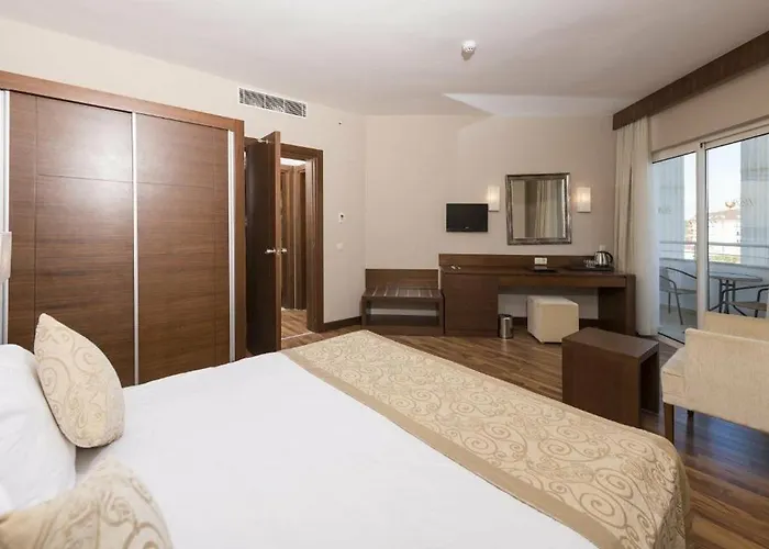 Roma & (adults Only) Манавгат