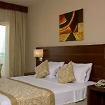 فندق Roma & (adults Only)